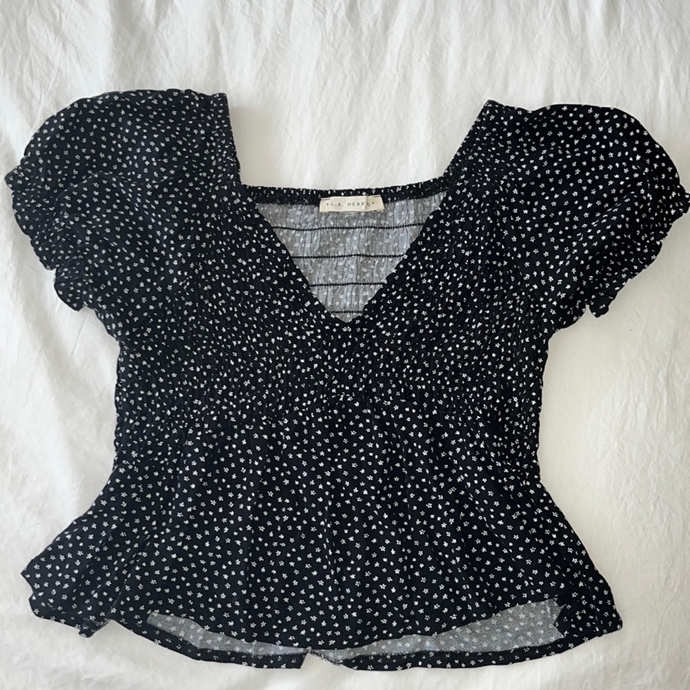 Pacsun flowy baby tee